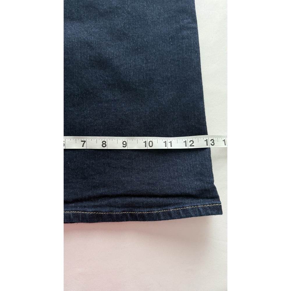 Levi's Women's Blue Jeans Size 32 Waist Wide Legs Mid Rise EUC Denim Pants - Picture 5 of 8